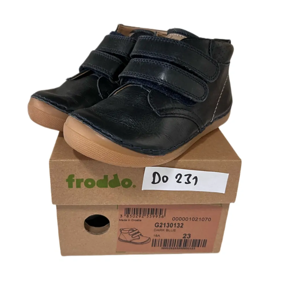 D0231-G2130132-Froddo-vel.23