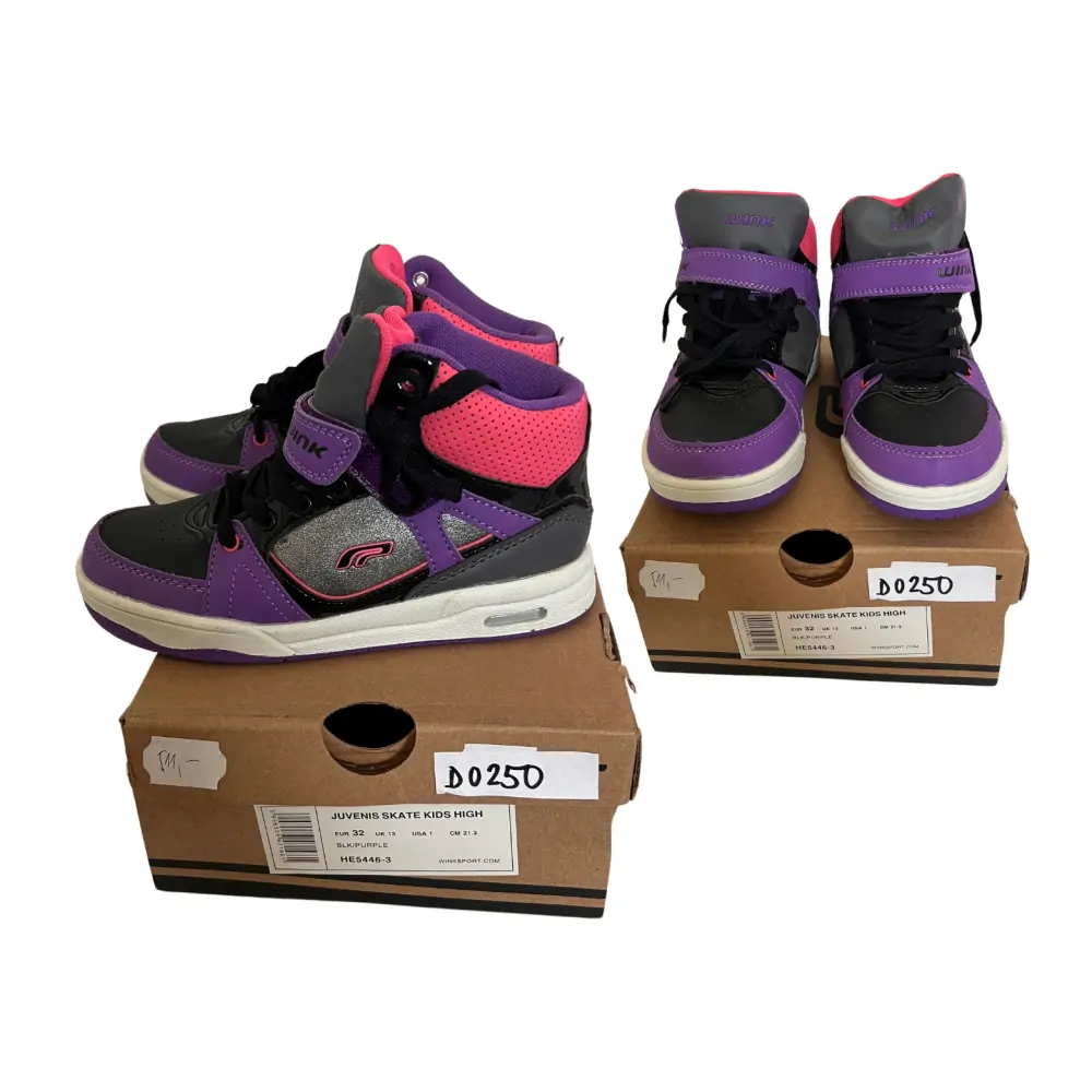 D0250-JUVENIS-HE5446-3-vel.32