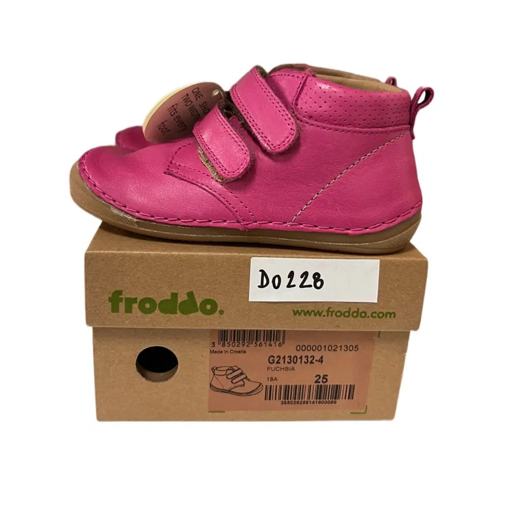 D0228-G2130132-4-Froddo-vel-25